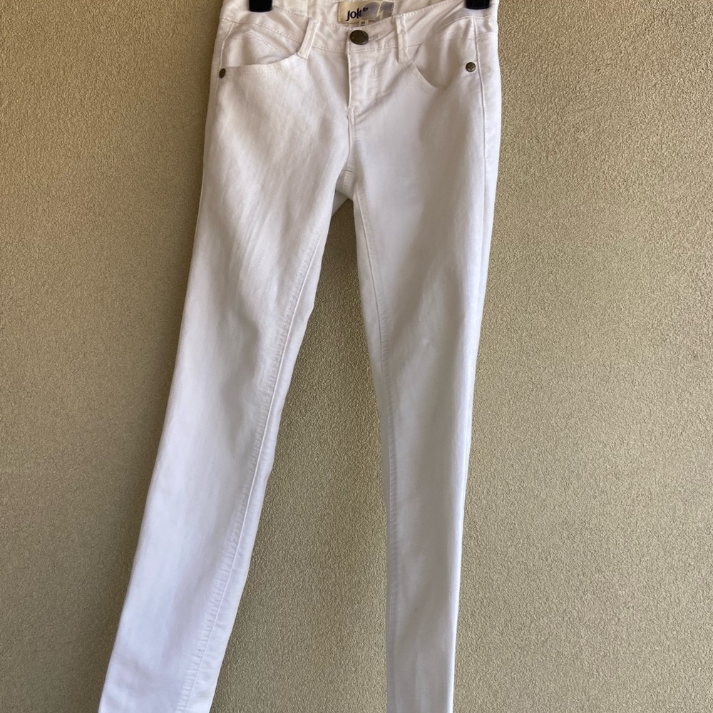 Jolt skinny jeans 00, used a couple times